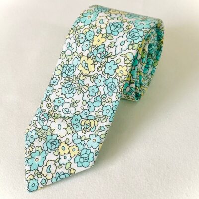 FLORAL TIE SKYBLUE FLOWERS